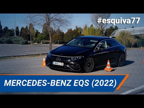 Mercedes-Benz EQS (2022) - Maniobra de esquiva (moose test) | km77.com