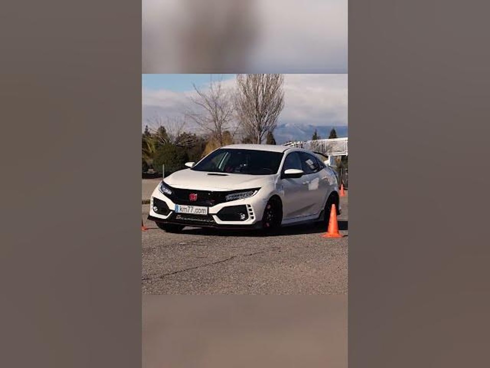 Maniobra de esquiva del Honda Civic Type R 2017 ¿Será mejor el Type R 2023? #esquiva77 #shorts