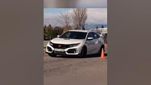 Maniobra de esquiva del Honda Civic Type R 2017 ¿Será mejor el Type R 2023? #esquiva77 #shorts