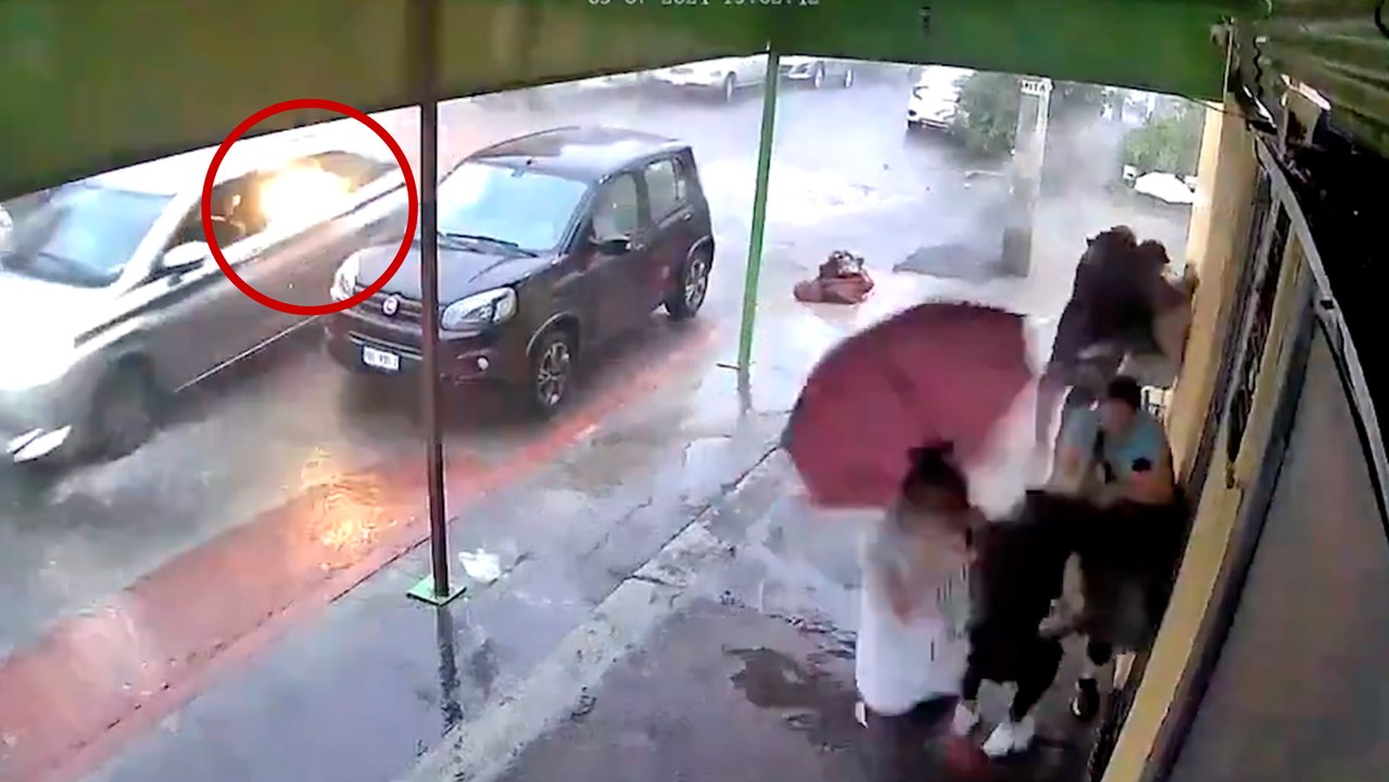 Cuernavaca: Un grupo de personas son agredidas...