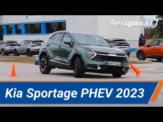 Kia Sportage PHEV 2023 - Maniobra de esquiva (moose test) y eslalon | km77.com