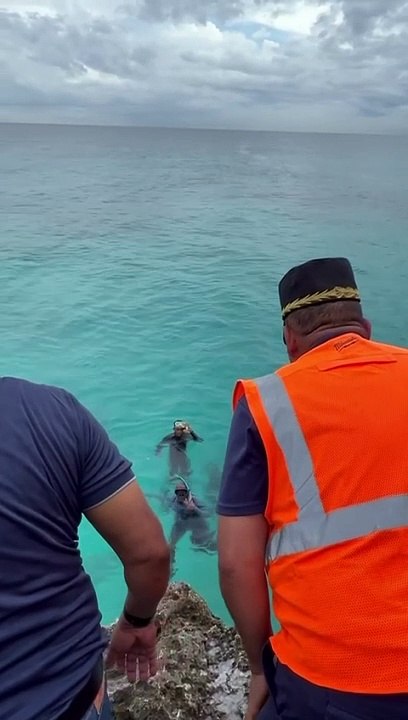 Encuentran camión en el Mar Caribe; presumen es de hombre desaparecido