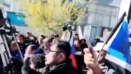 EVISTAS Y ARCISTA FRENTE A FRENTE