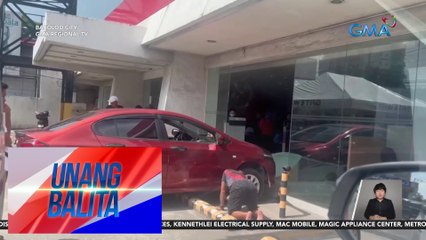 Kotse, bumangga sa glass panel ng isang bangko | Unang Balita
