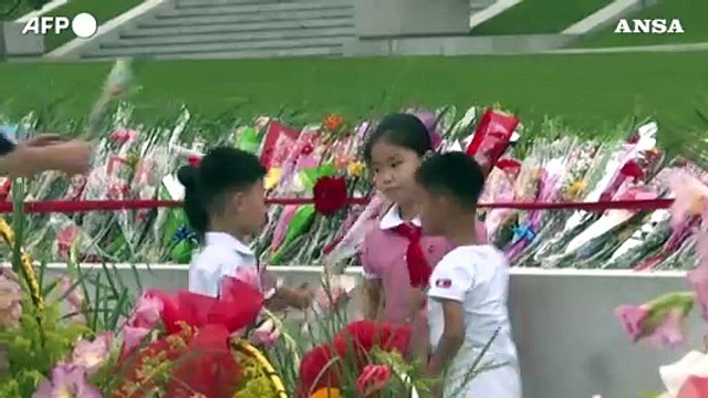 Corea del Nord, le commemorazioni a 30 anni dalla morte di Kim Il Sung