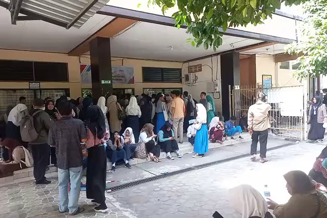Pendaftaran Ulang Peserta Didik Baru SMKN 2 Mataram
