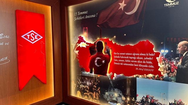 ‘15 Temmuz' temalı fotoğraf sergisi TSE'de açıldı