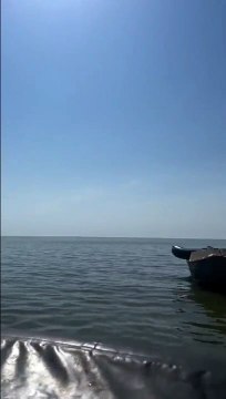 Des pecheurs filment 2 missiles en rase motte au dessus de la mer Caspienne