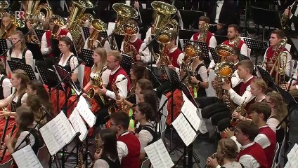 Konzert Symphonischer Hoagascht mit Sir Simon Rattle