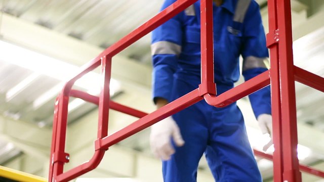 SHIGEMITSU AUXILIARY DRIVE SCISSOR LIFT SE-A140S