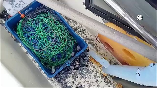 Gökçeada açıklarında avlanan balıkçının teknesine Yunan unsurlarınca hasar verildi