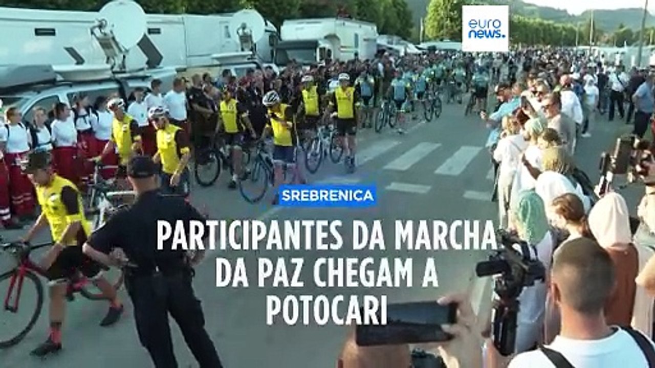 Bósnia-Herzegovina: marcha em memória do massacre de Srebrenica junta 6.000 pessoas