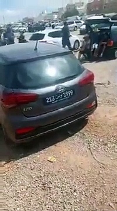 سوق الكراهب بالمروج , كان تحب تعرف سوم كرهبة خليلنا كومنتار وأحنا نشوفلك سومها و نجاوبوك ...