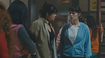 الفناء - الحلقة 3 مدبلجة بالعربية 🎥 دراما مشوقة عن امرأة تواجه تحديات السجن