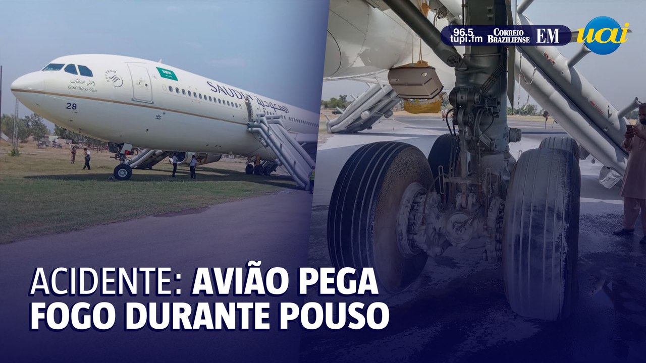 Avião com 297 passageiros pega fogo durante pouso no Paquistão