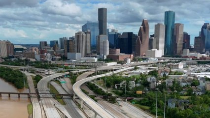Houston: Unsettling aftermath of Hurricane Beryl reveals intense underpass flooding and abandoned roads