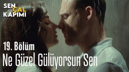 Ne Güzel Gülüyorsun Sen - Sen Çal Kapımı 19. Bölüm