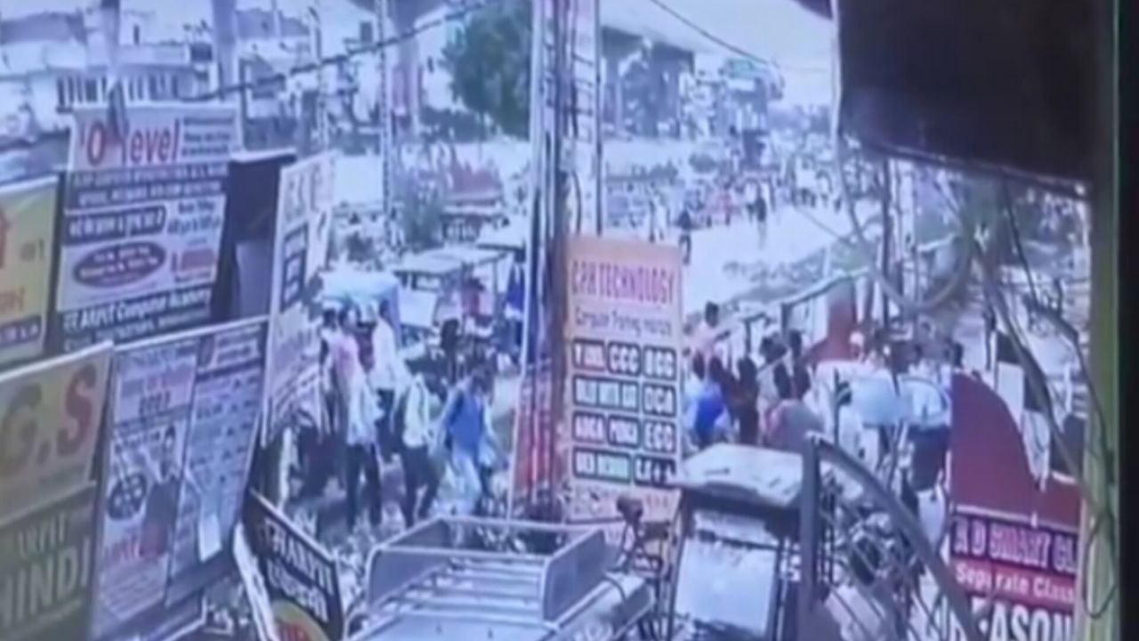 कालिंदी एक्सप्रेस में दुस्साहसी घटना, यात्री की पिटाई के बाद अपहरण, पुलिस ने किया बरामद
