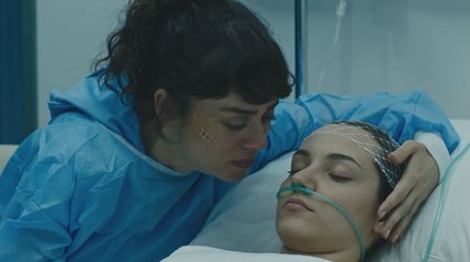 الفناء - الحلقة 24 مدبلجة بالعربية | دراما مشوقة عن حياة دينيز في السجن