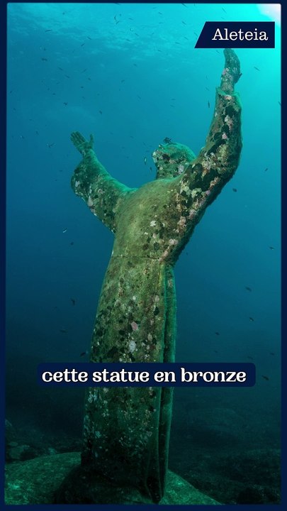 À 17 m de profondeur, le “Christ des abysses” veille