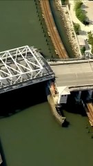 Ce pont ne marche plus à cause de la chaleur