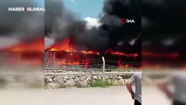 Konteyner kentte yangın: Çok sayıda konteyner kullanılamaz hale geldi