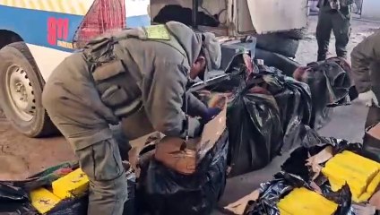 Narcopolicías en Aguaray: así fue el secuestro de los 420 kilos de cocaína del móvil policial