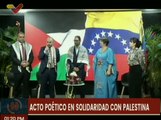 Embajador de Palestina Maher Taha condecora al ministro de Comunicación Freddy Ñáñez