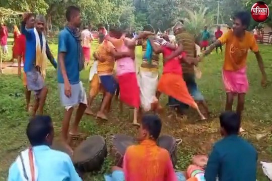 CG Weather : नक्सलवाद प्रभावित बस्तर में की गई मेंढक मेंढकी की शादी