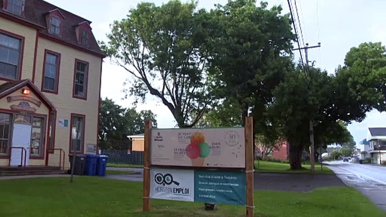 Magali Chouinard présente Âmes Soeurs au Théâtre de la Petite Marée.