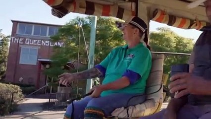 Festival brings horse-drawn mail cart back to QLD roads