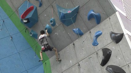 올림픽 첫 메달 노리는 클라이밍 대표팀 훈련 공개 / YTN