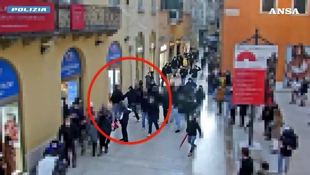Violenza e minacce, sette estremisti di destra arrestati a Verona
