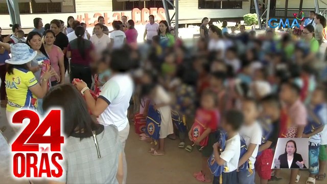 Mahigit 2,000 na estudyante mula sa CARAGA, Davao Or., nakatanggap ng bag at school supplies mula sa GMAKF | 24 Oras