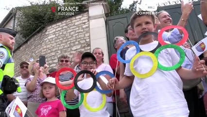 Fackellauf im malerischen Burgund: Mit Gejubel und viel Kultur