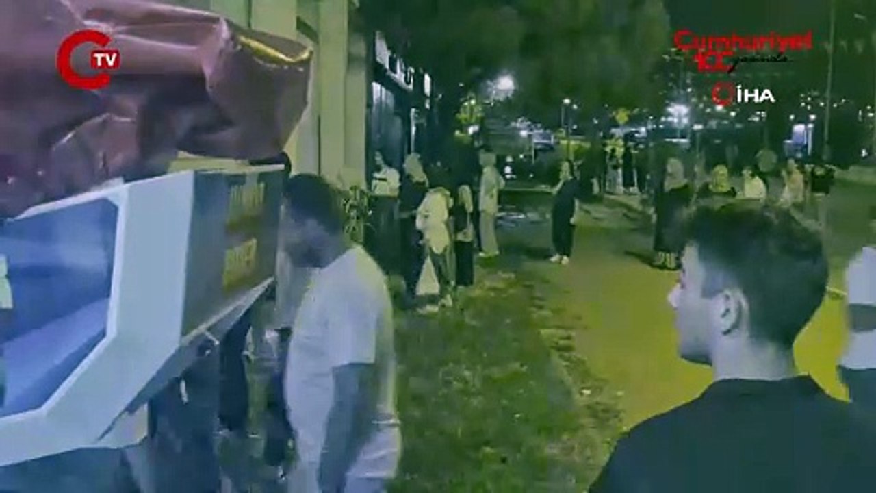 Düğünde kavga: Sandalyeler havada uçuştu