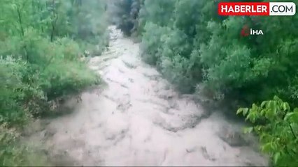 Erzurum'da yoğun yağış heyelan ve seli beraberinde getirdi