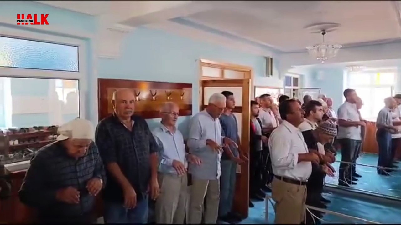 Pamukova’nın o mahallesinde kurak giden havalar sonrası yağmur duası yaptılar