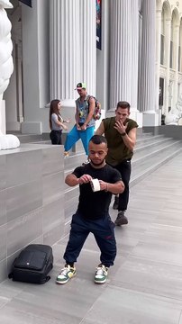 The Laugh Out Loud Collection : Clips, Memes.