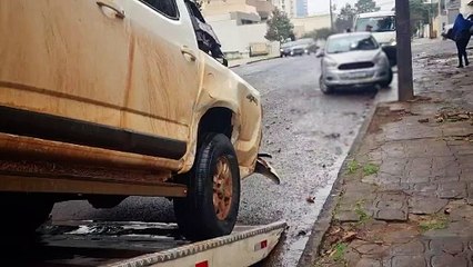 Ford Ka, Duster e S-10 se envolvem em acidente no Centro