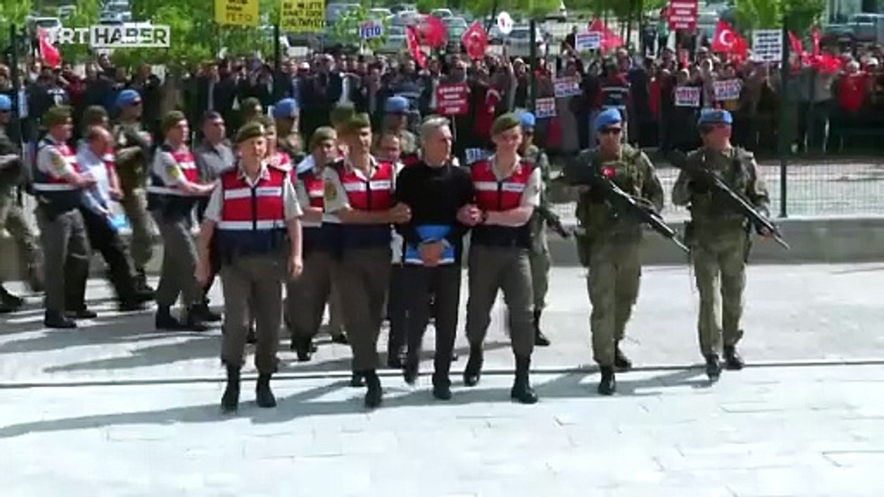 15 Temmuz'un hesabı mahkemelerde soruldu