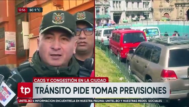 Marchas por la “democracia” y desfiles cívicos generan caos en las calles de La Paz, pobladores dicen estar acostumbrados
