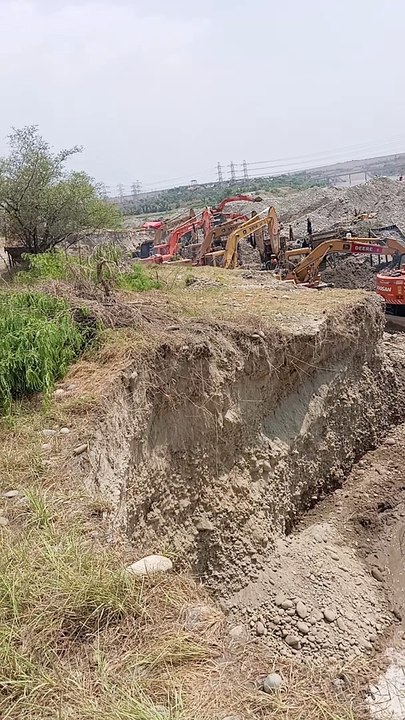 Gold mining in Pakistan