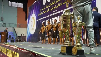 Culturisme: Mr Afghanistan n'exhibe pas ses cuisses