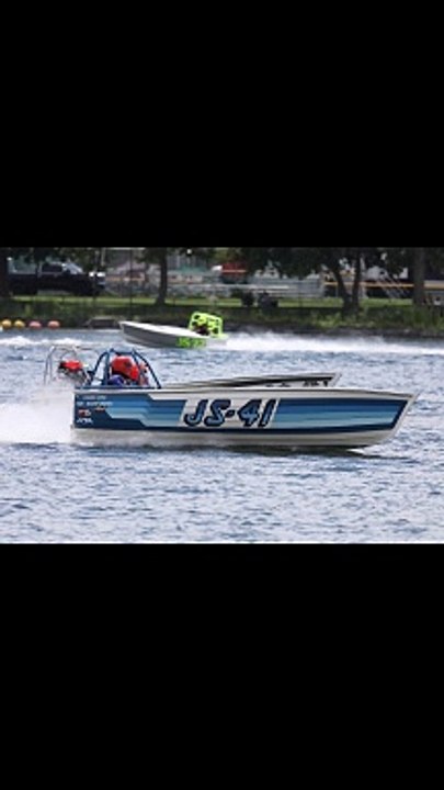 Jersey Speed Skiff et 2,5 litres