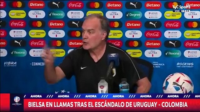 El entrenador de Uruguay rompió el silencio y descargó toda su bronca con el estado del campo de juego durante la competencia en Estados Unidos.