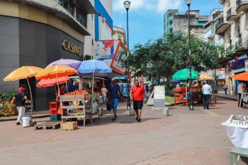Buscan ordenar espacios públicos en Calidonia y Santa Ana