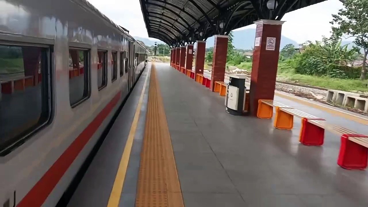 Stasiun Cicalengka 2024 : Pakai Gedung Baru Turntable Aman