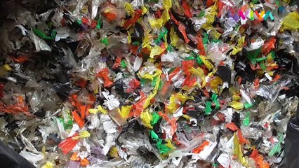 Batako Tahan Gempa dari Sampah Ala Mahasiswa UGM