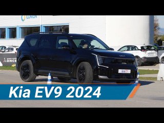 KIA EV9 2024 - Maniobra de esquiva (moose test) y eslalon | km77.com